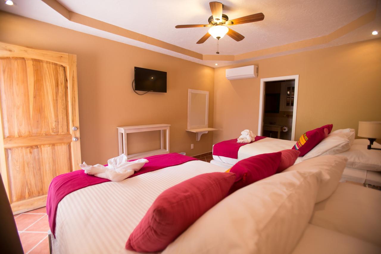 Mr. Tucan Hotel West End Ngoại thất bức ảnh