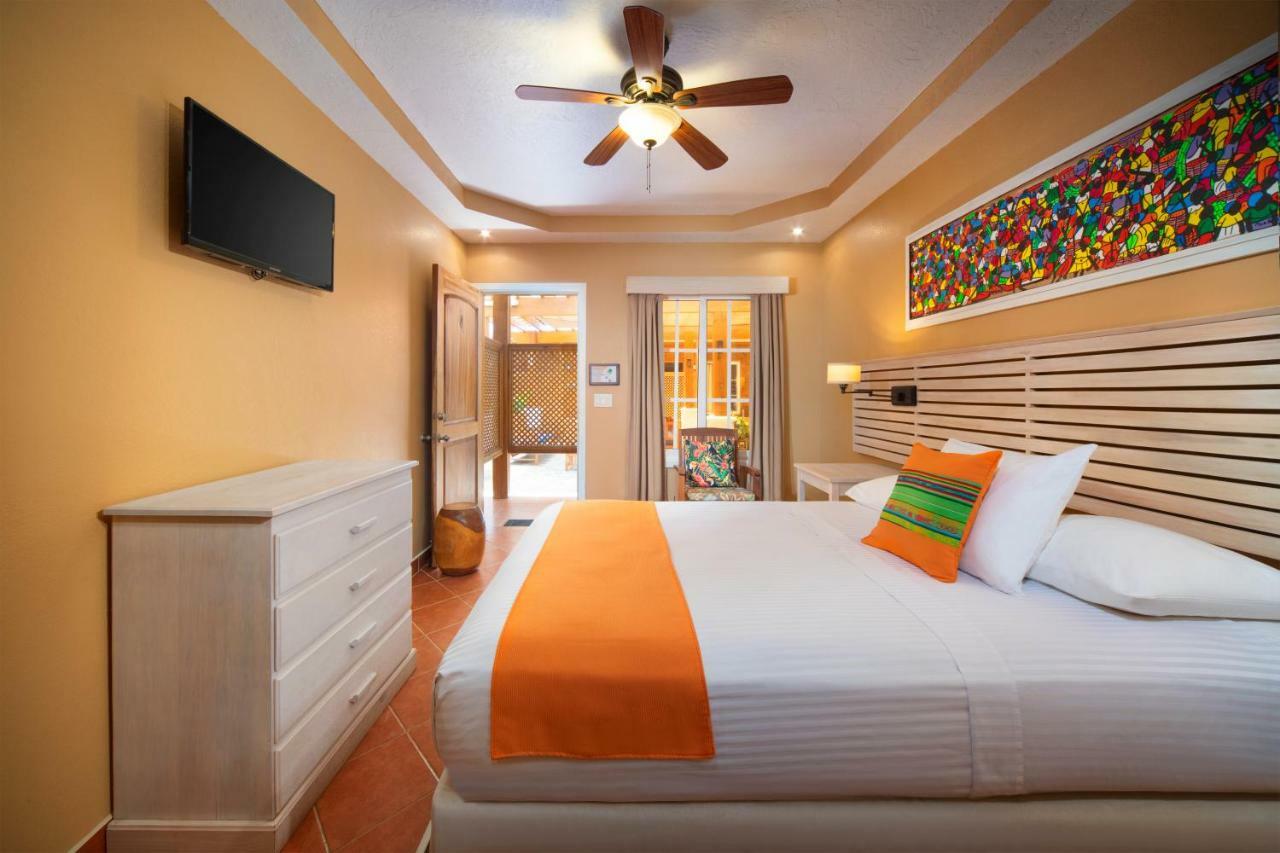 Mr. Tucan Hotel West End Ngoại thất bức ảnh
